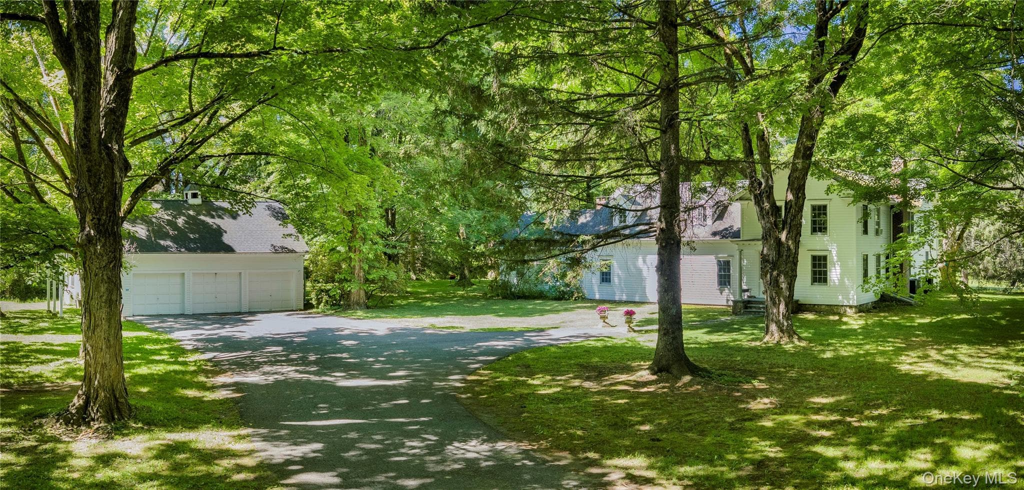 64 S Quaker Hill Road thumbnail 2