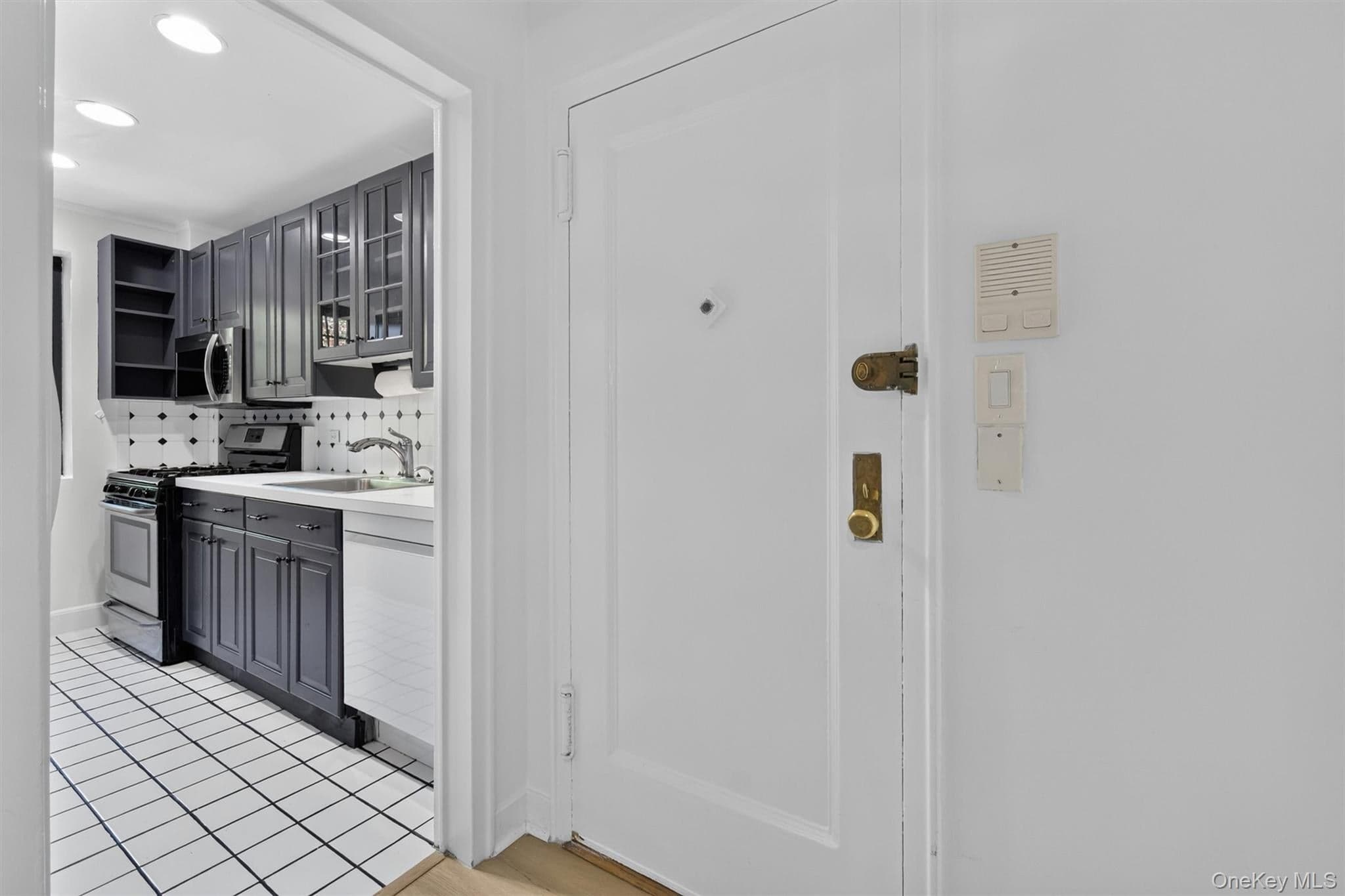 6 Manchester Road Unit: 2L thumbnail 5