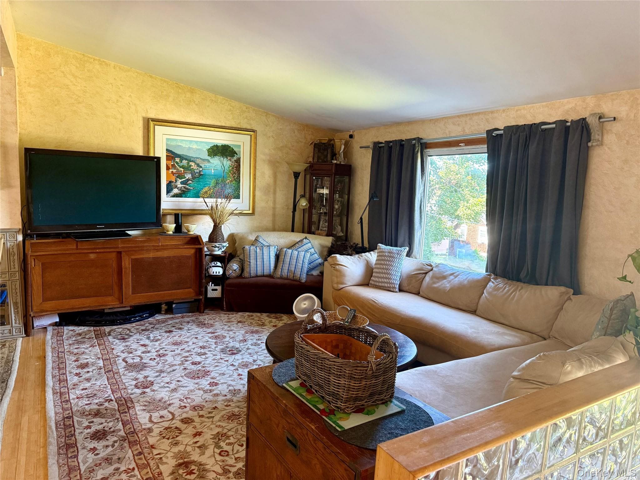 92 Linden Avenue thumbnail 2