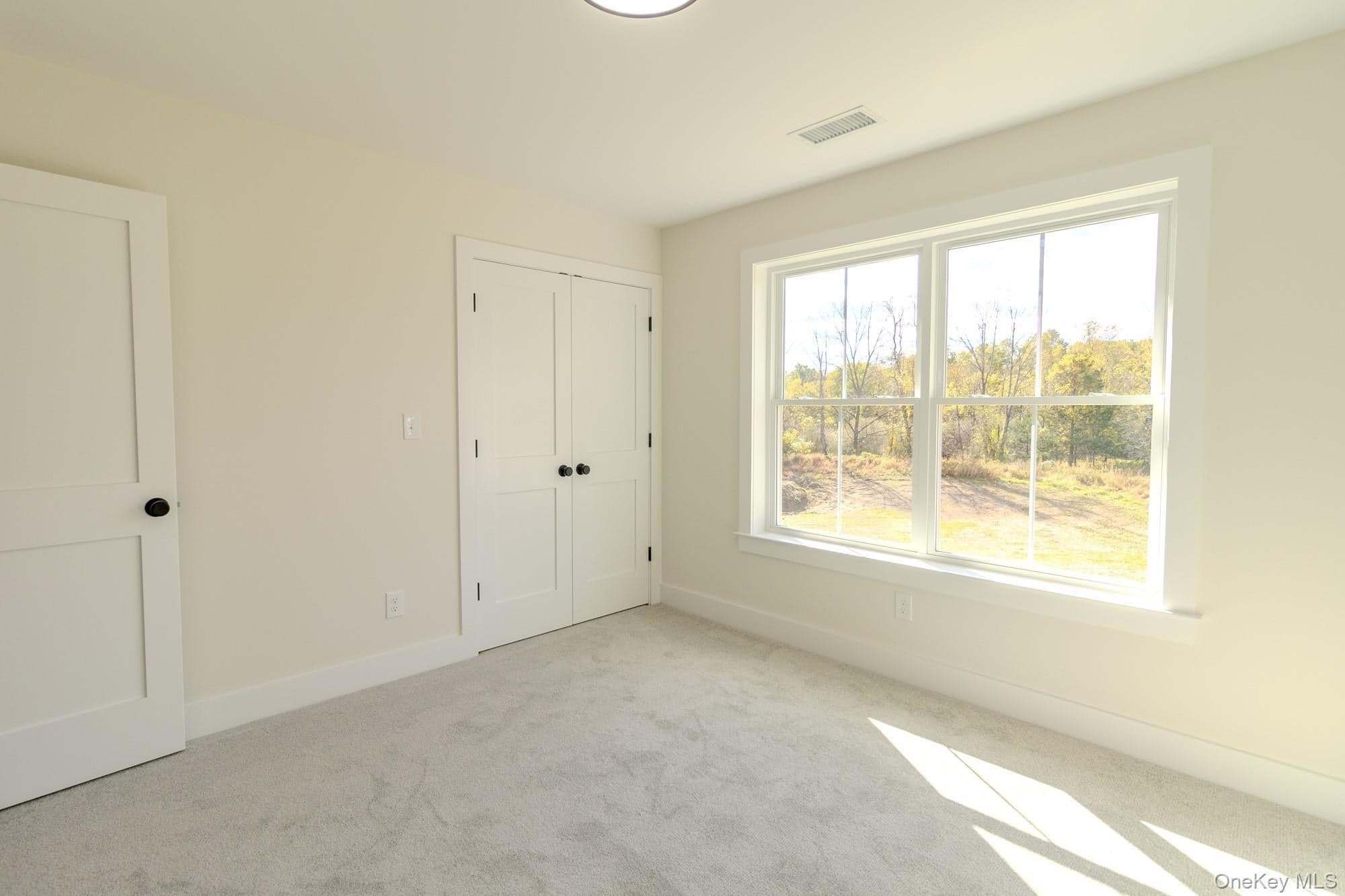 18 Sunset Lane thumbnail 35