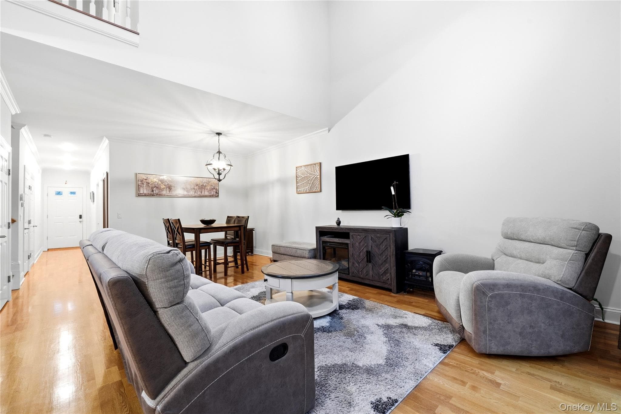 260 Medea Way thumbnail 3
