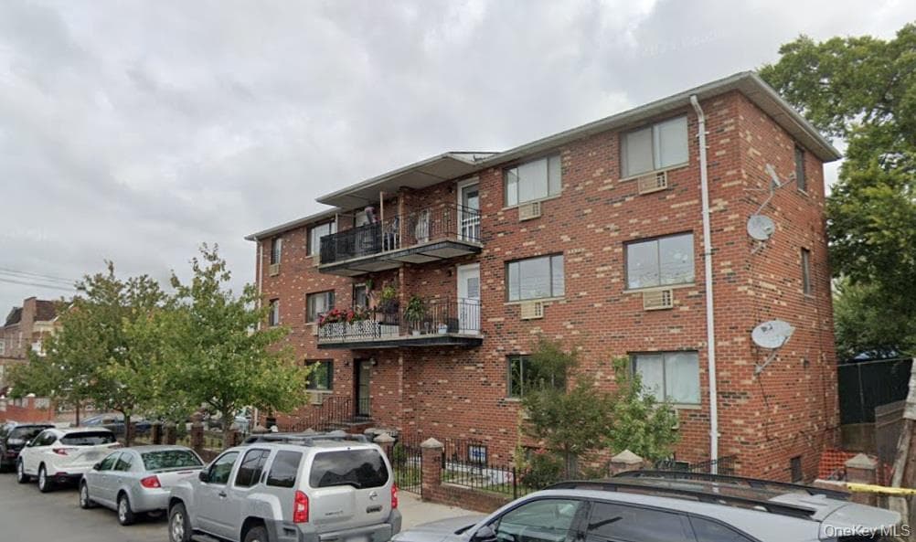 6229 102nd Street thumbnail 2