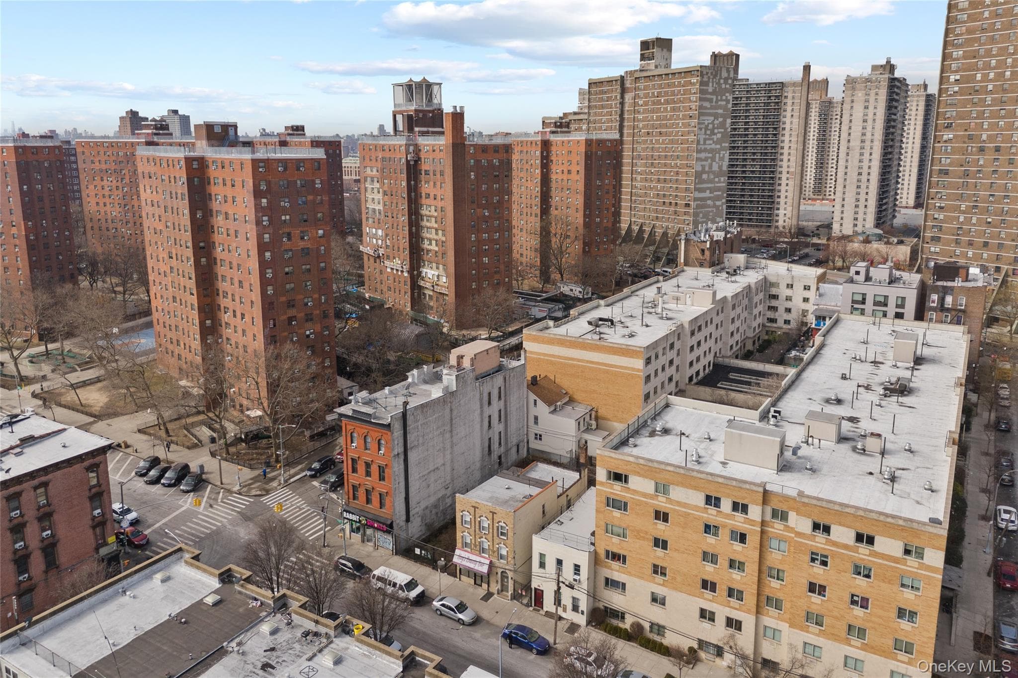 811 Courtlandt Avenue thumbnail 7