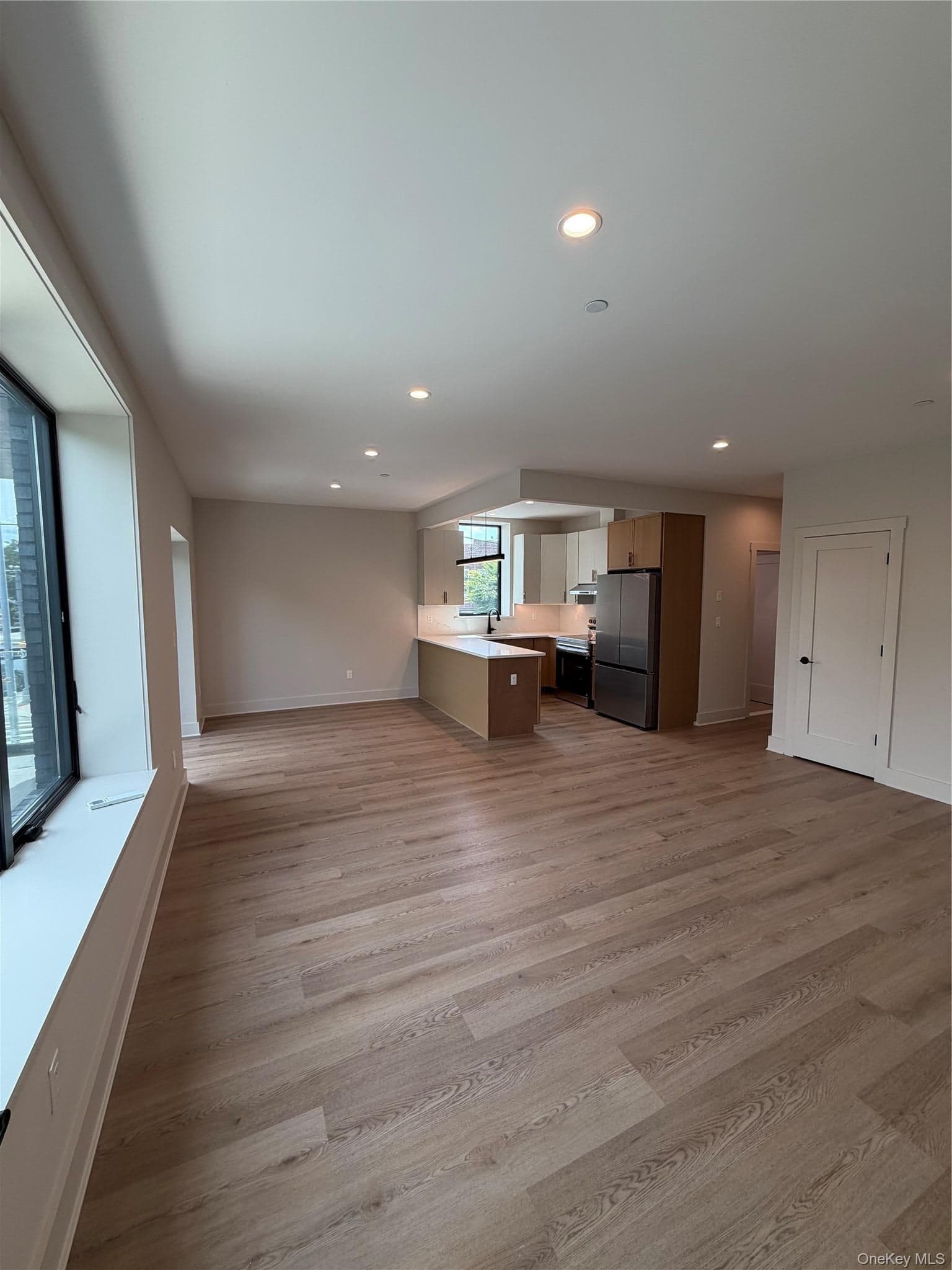 8322 24th Avenue Unit: 2C thumbnail 6