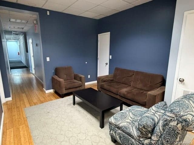 3928 E Tremont Avenue thumbnail 18