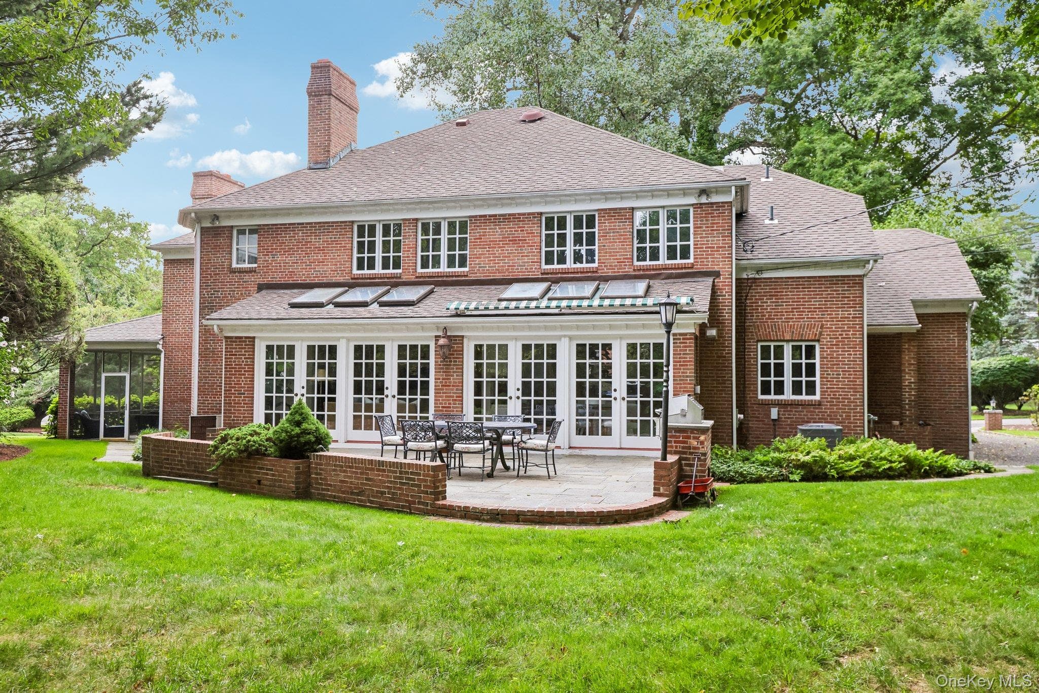 90 Greenhaven Road thumbnail 10