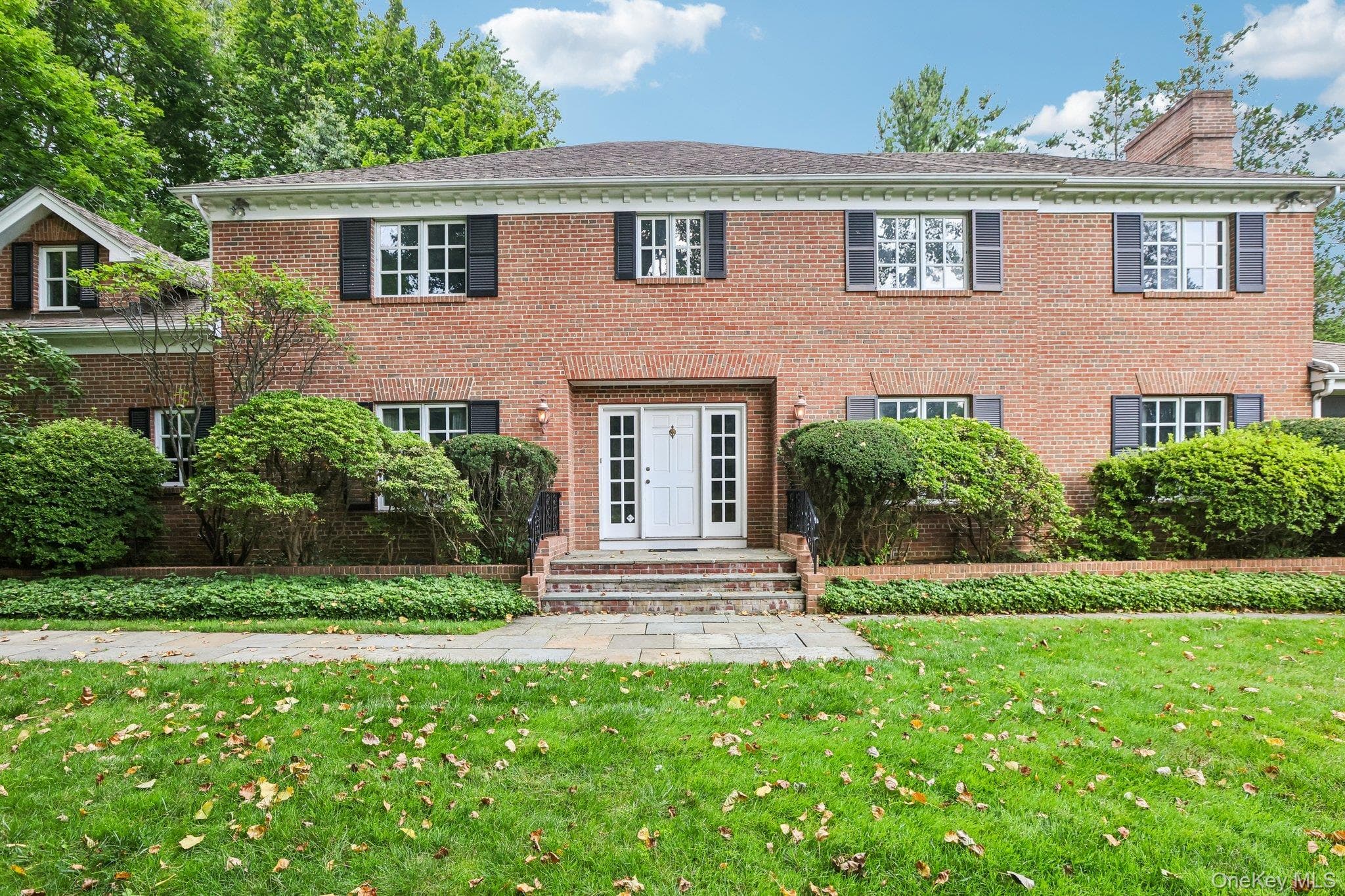 90 Greenhaven Road thumbnail 3