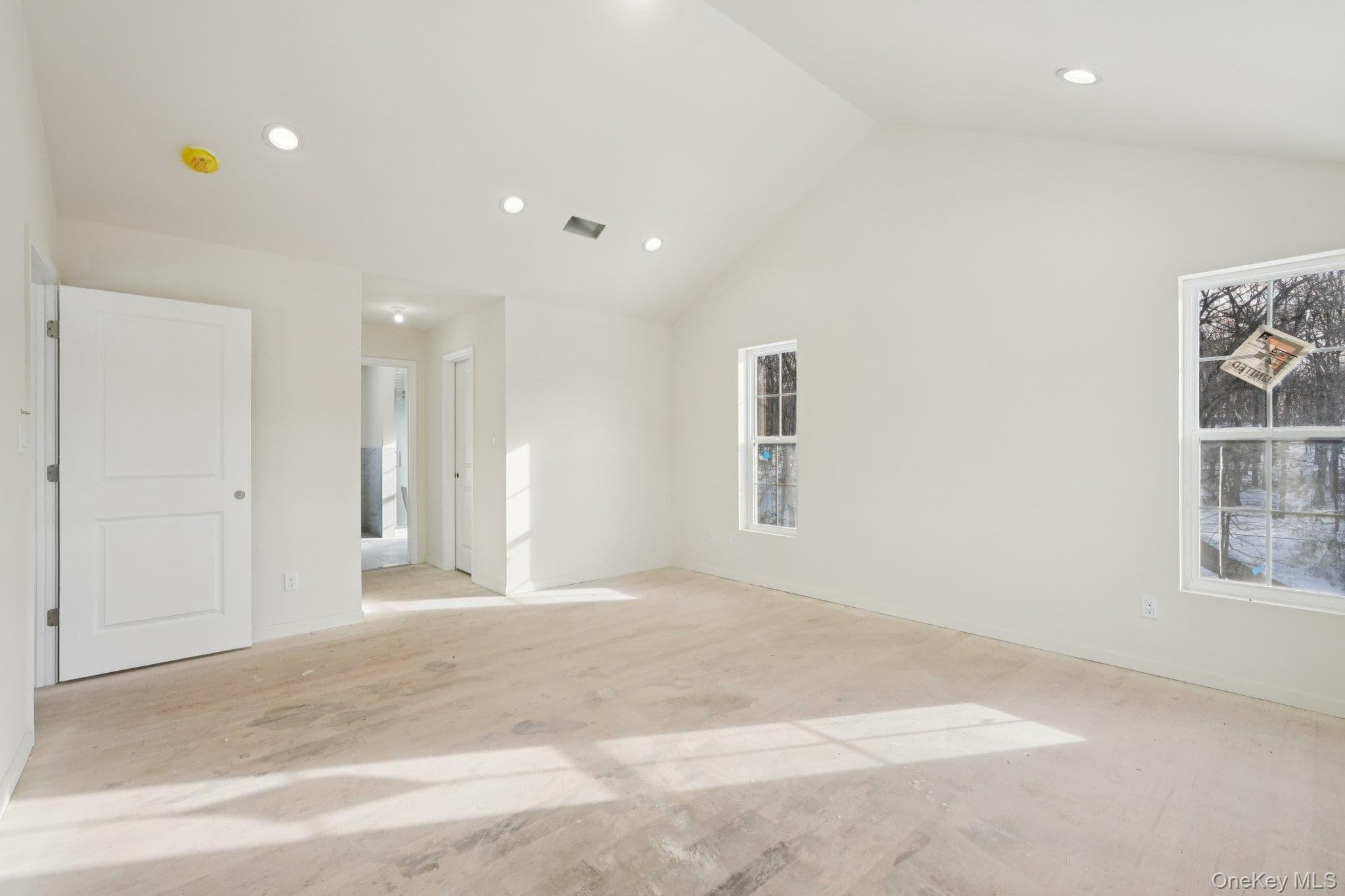 10 Vargas (aka 70 Jessup Ln) Circle thumbnail 18