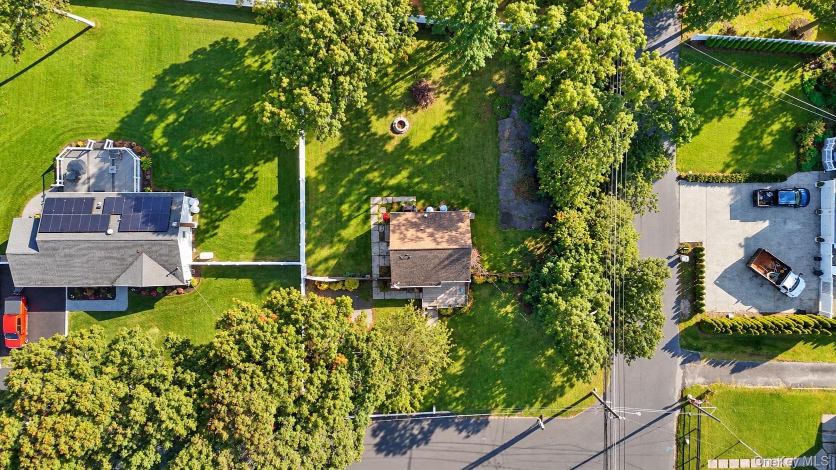 78 Shinnecock Avenue thumbnail 3