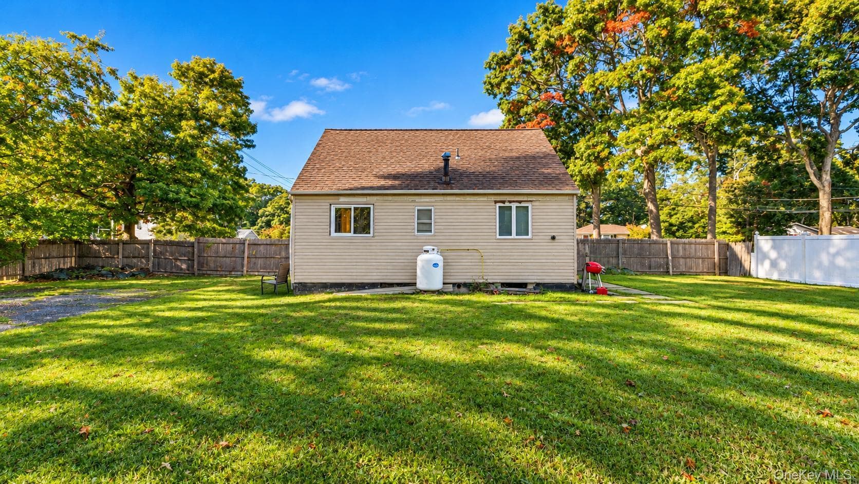 78 Shinnecock Avenue thumbnail 8