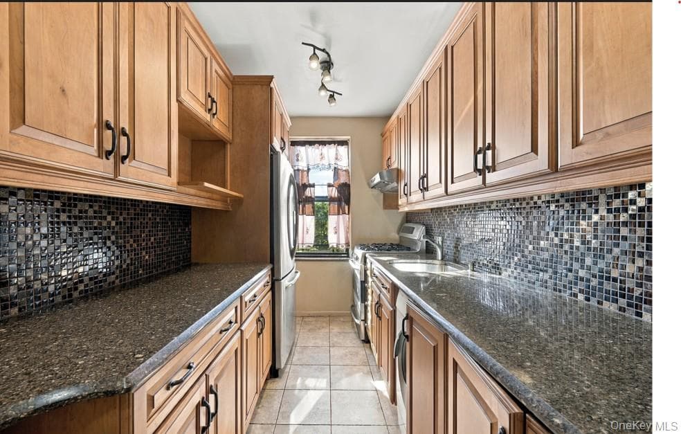 2645 Homecrest Avenue Unit: 6D thumbnail 5