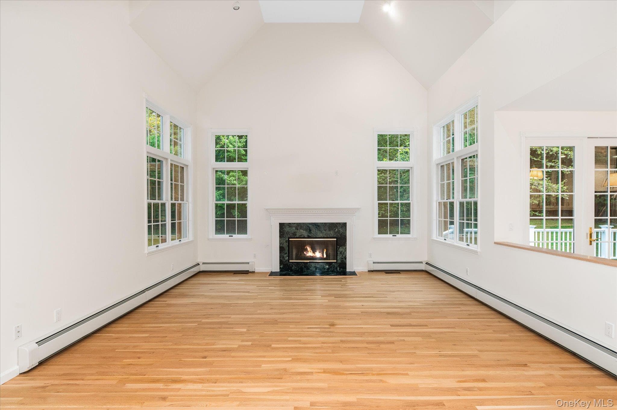 56 Londonderry Lane thumbnail 9