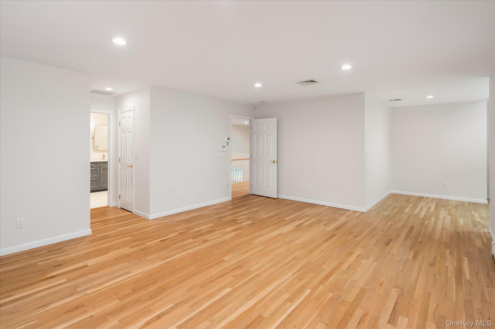 56 Londonderry Lane thumbnail 28
