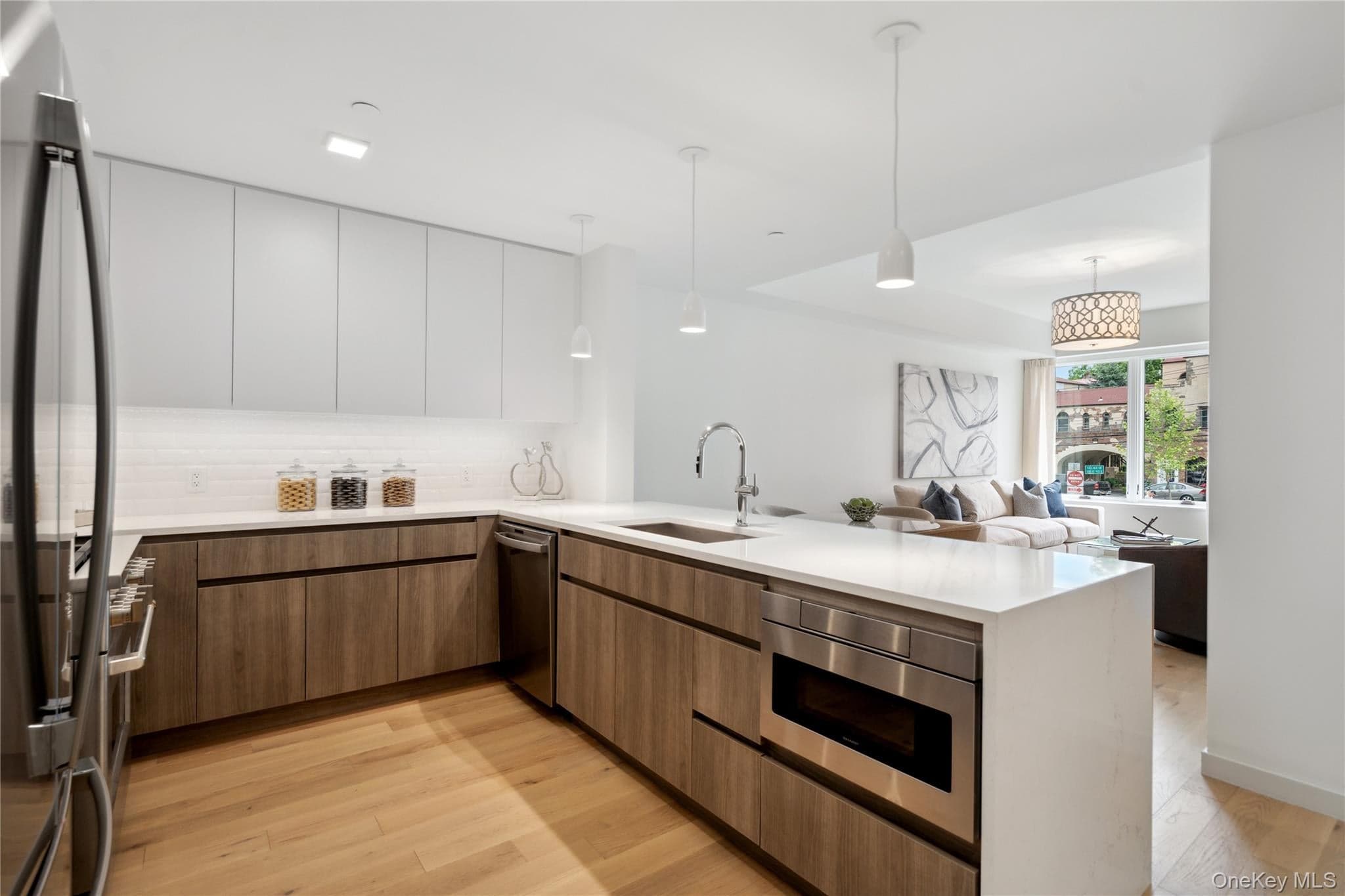 218 Middle Neck Road Unit: 302 thumbnail 28