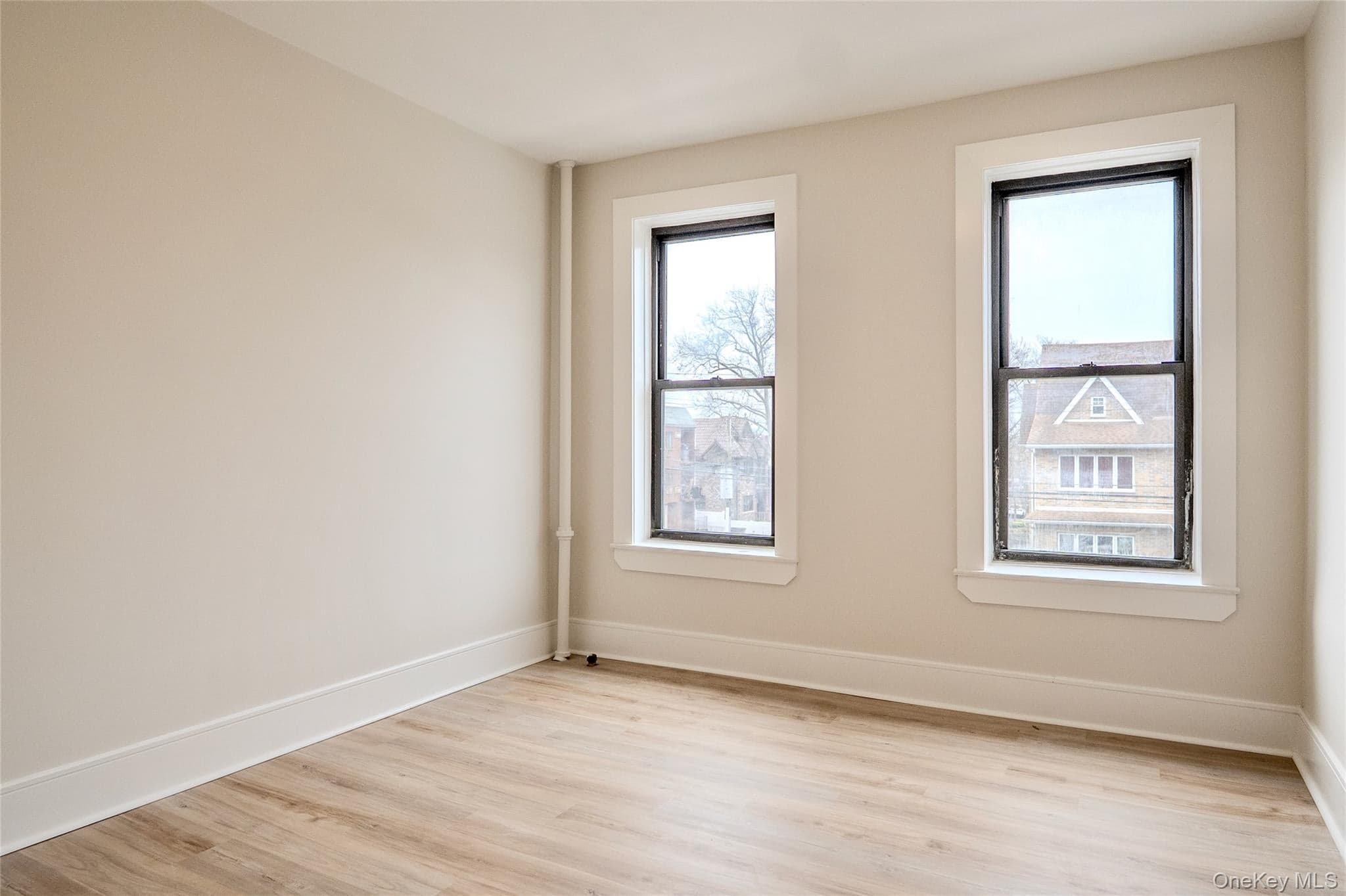 155-17 Sanford Avenue Unit: 5B thumbnail 10