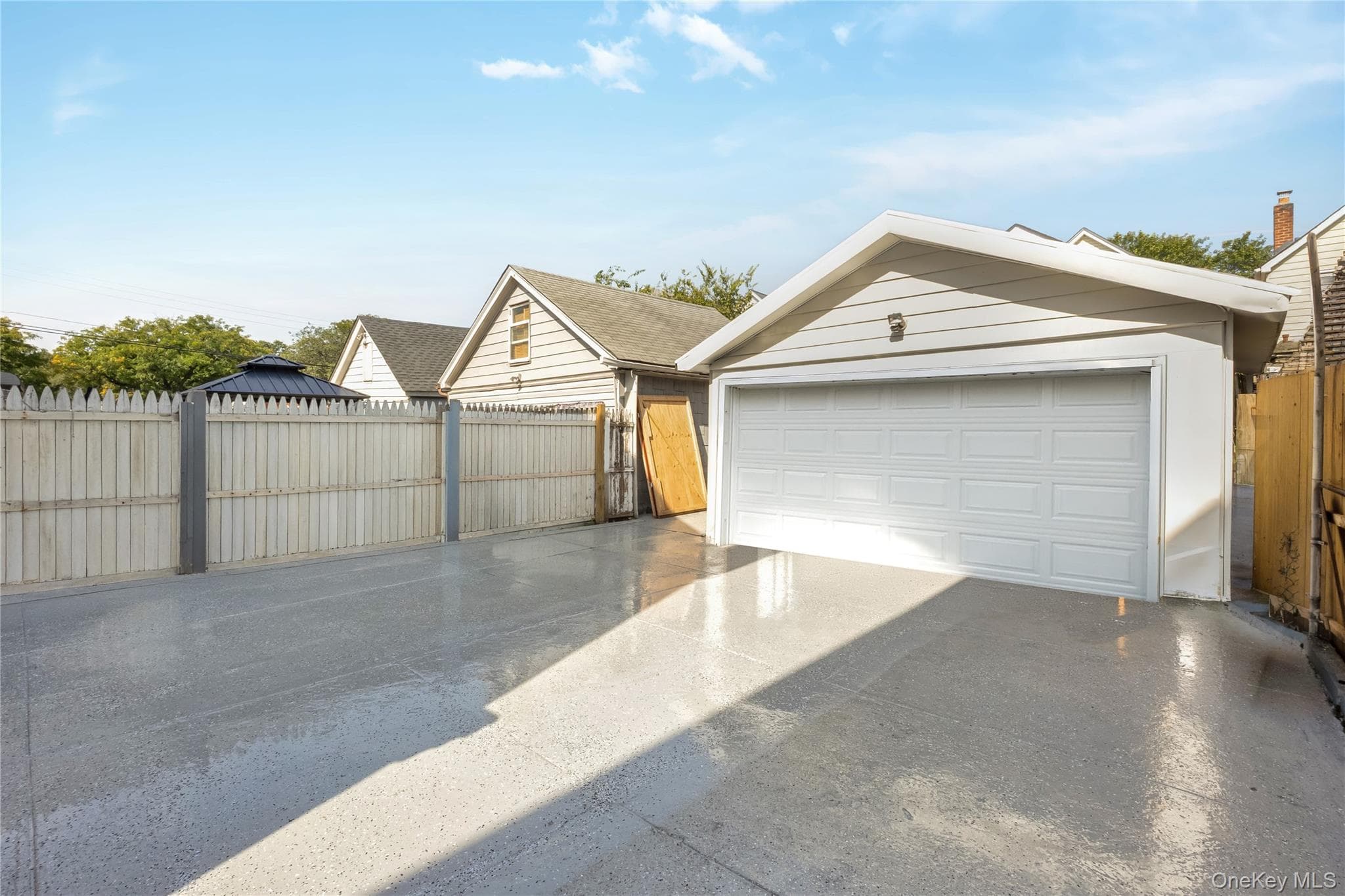 8409 107th Avenue thumbnail 32