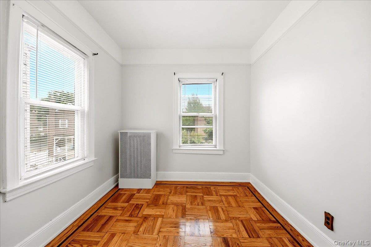1432 Hobart Avenue thumbnail 15