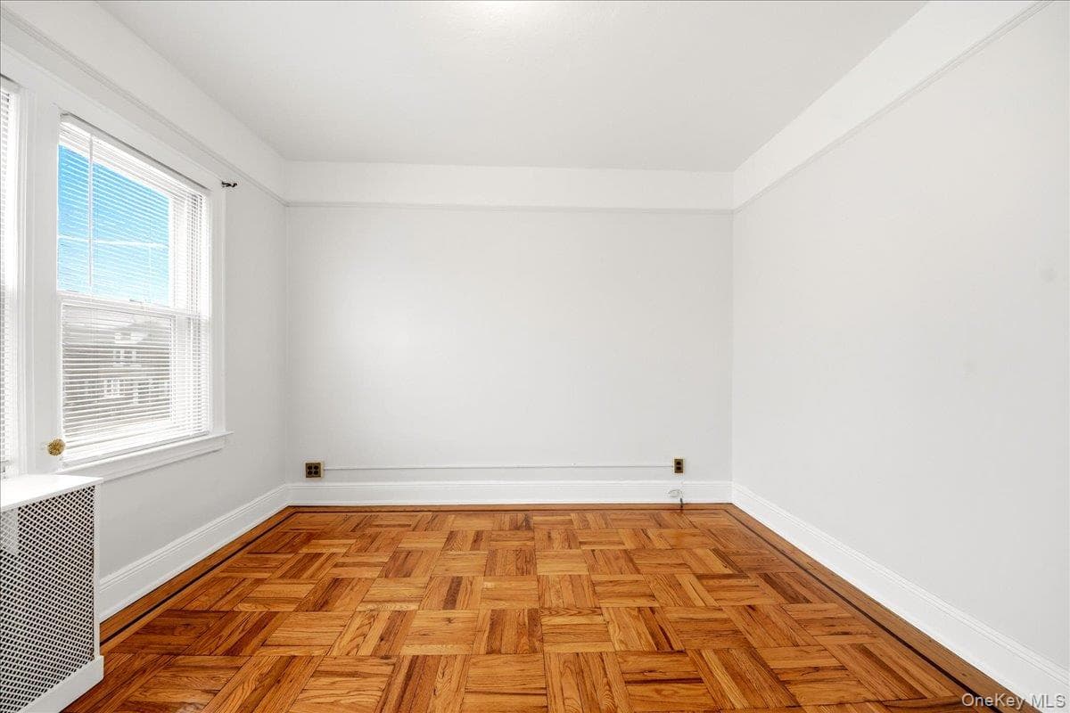 1432 Hobart Avenue thumbnail 16