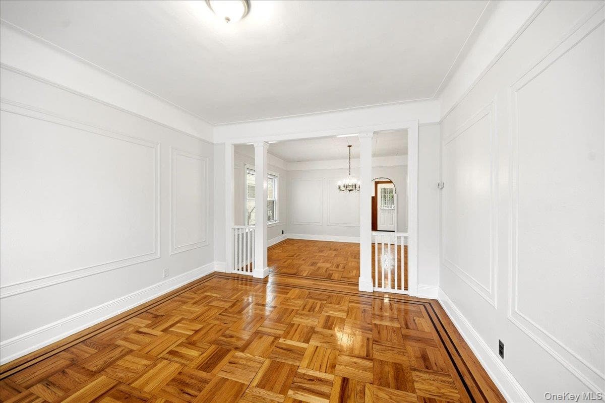 1432 Hobart Avenue thumbnail 5
