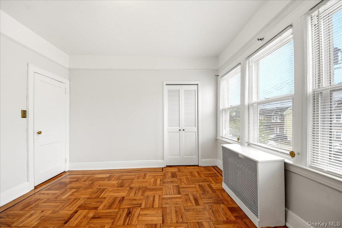 1432 Hobart Avenue thumbnail 17