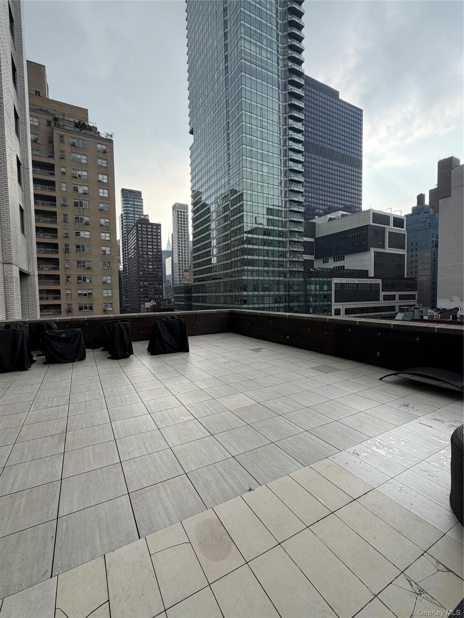 303 E 57th Street ST Unit: 10D thumbnail 11