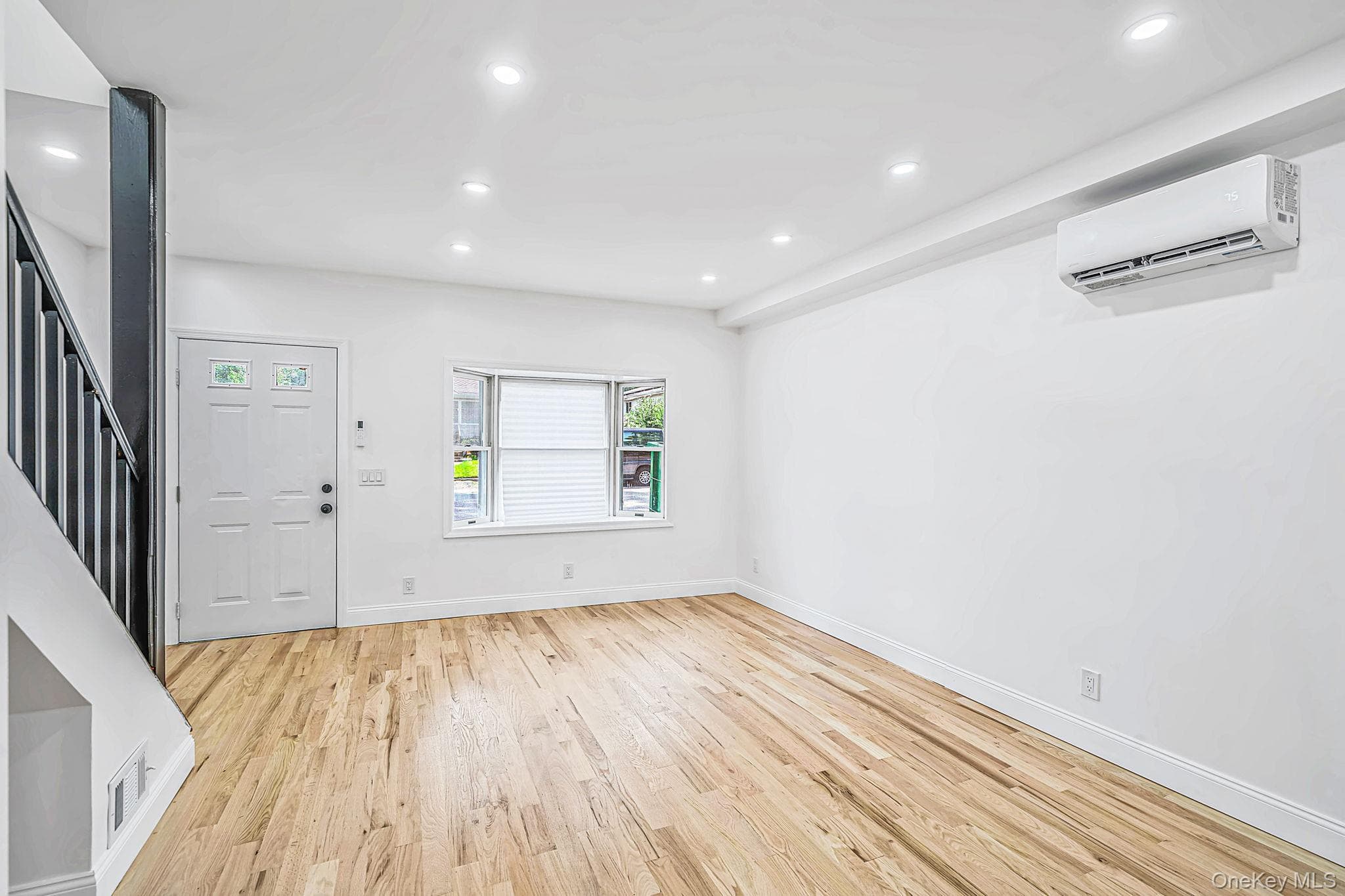 123 Denton Street thumbnail 13