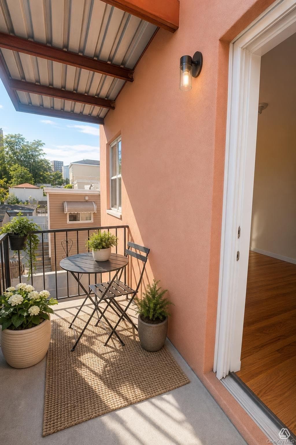 2266 Seward Avenue thumbnail 10