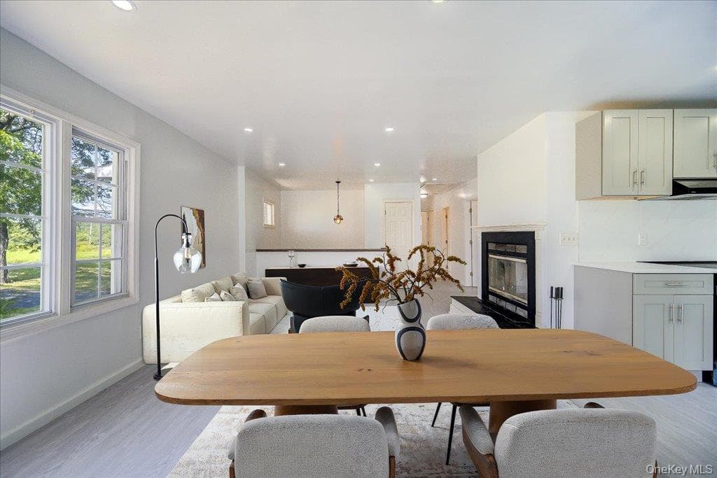 225 Knoell Road thumbnail 14