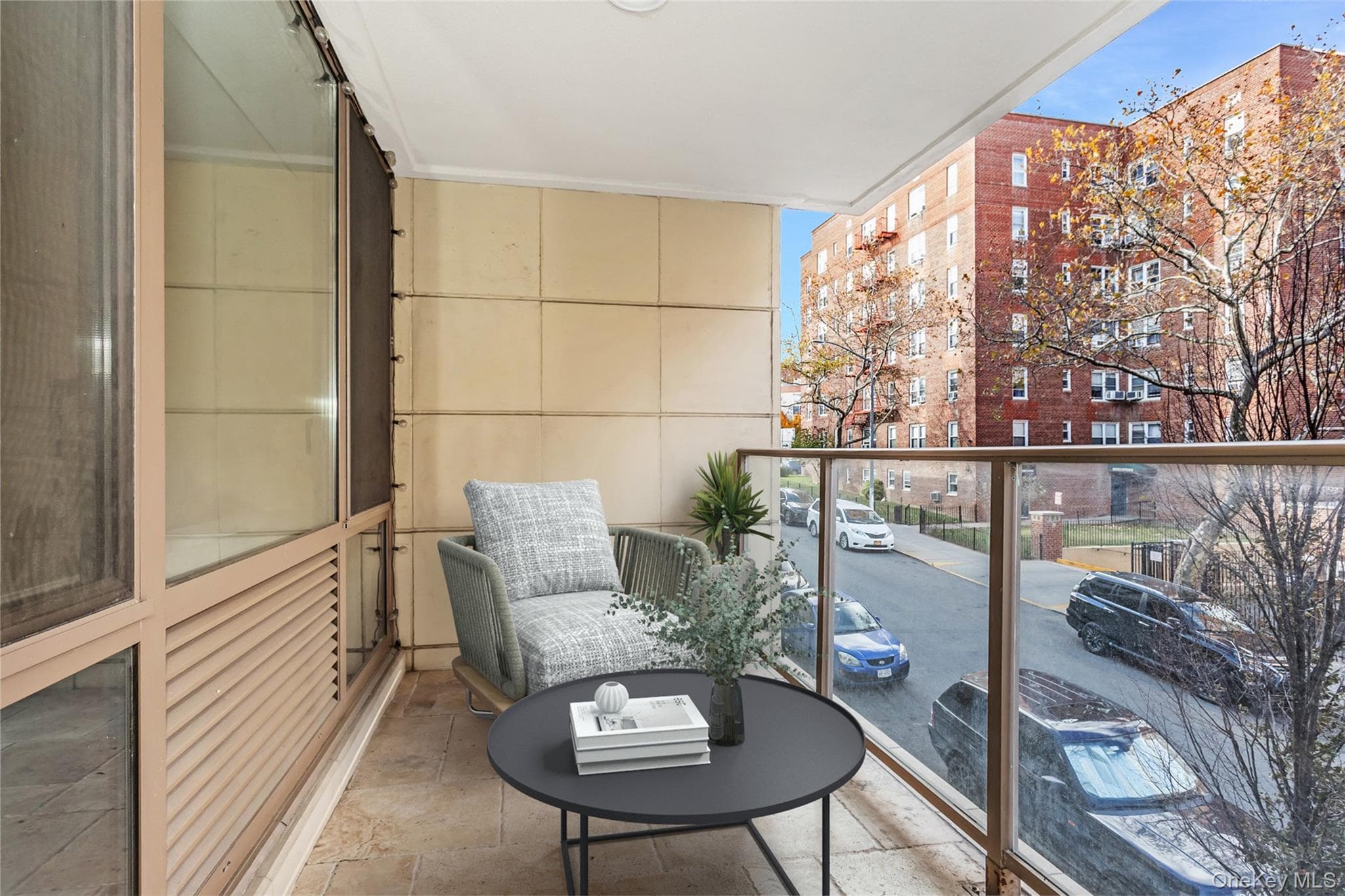 6405 Yellowstone Boulevard Unit: 207, Forest Hills