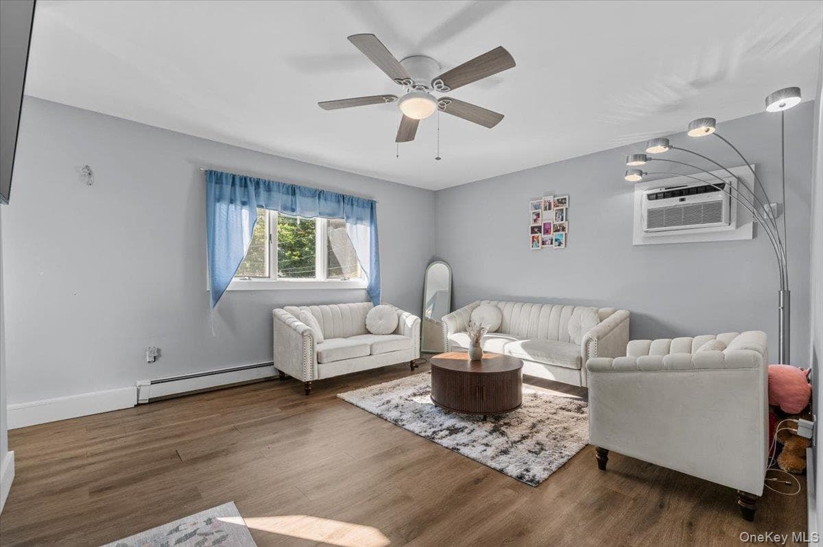89 3rd Avenue thumbnail 19