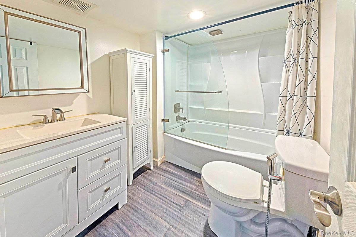 8 Van Cedar Street Unit: 8 thumbnail 13