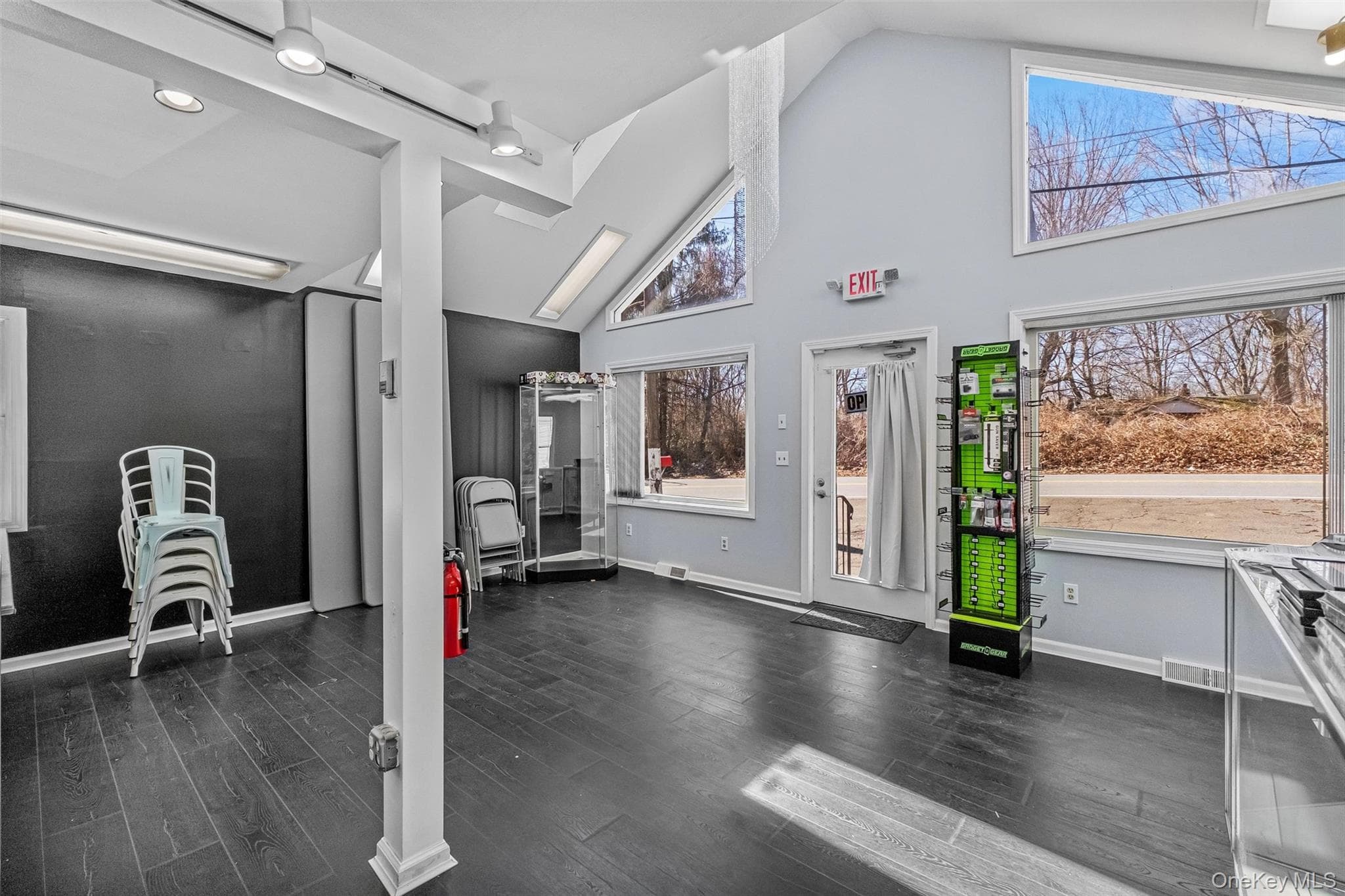 172 Fairfield Drive thumbnail 4