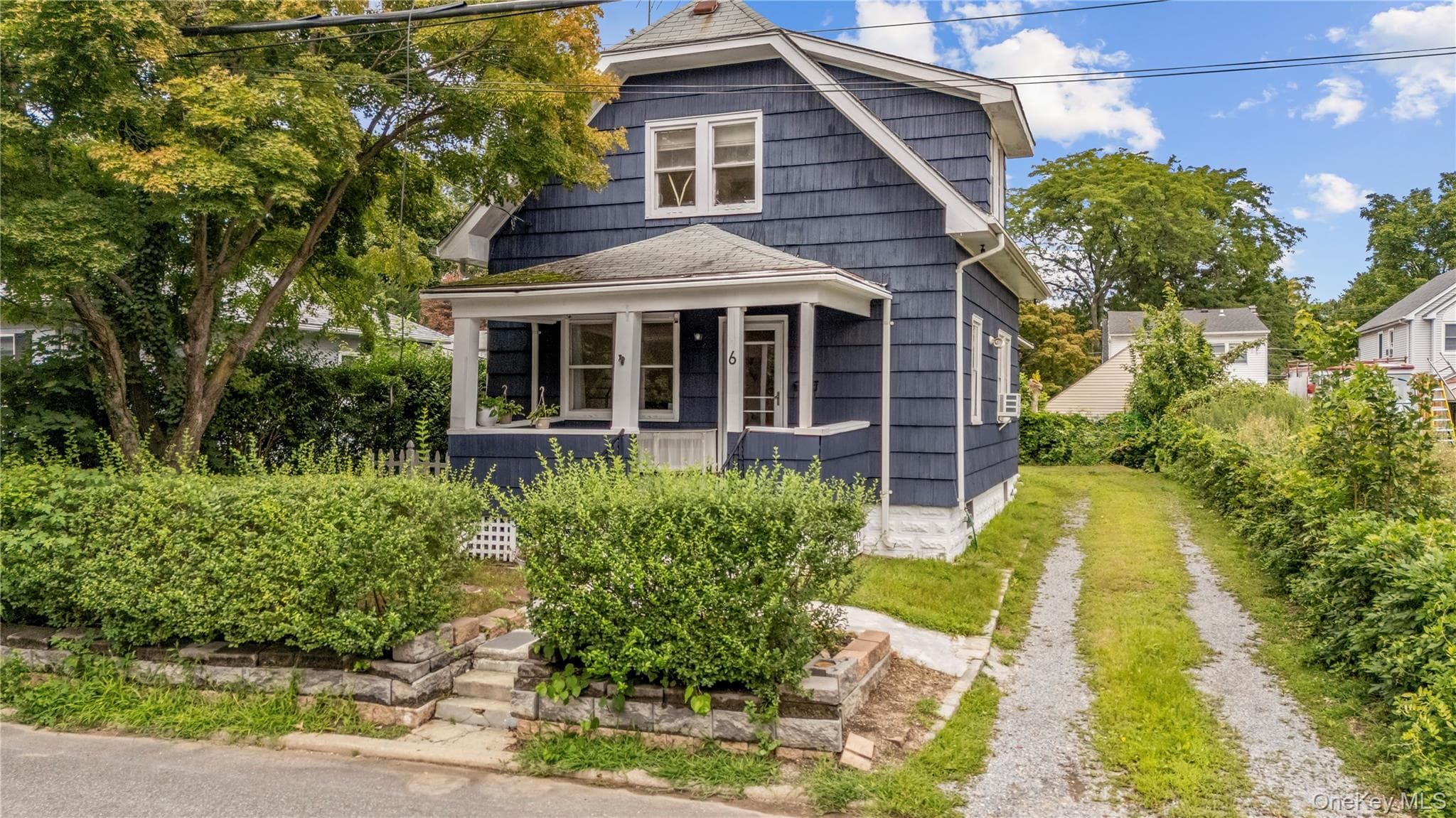 6 Littleworth Lane, Sea Cliff