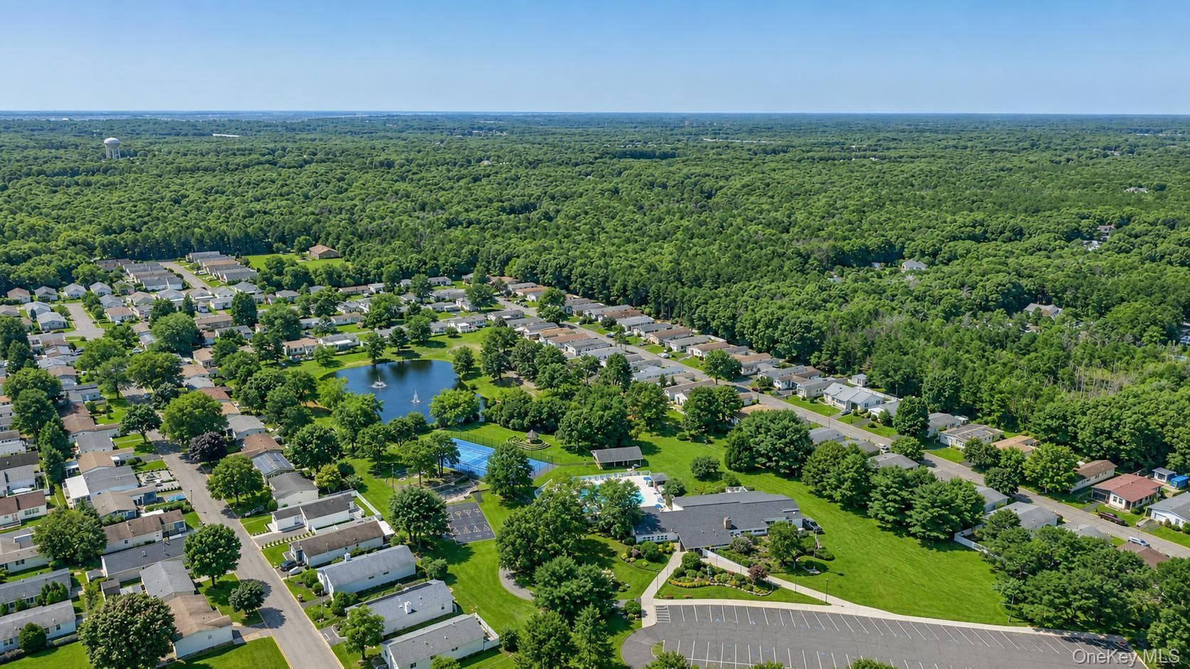 28 Greenwood Boulevard thumbnail 39