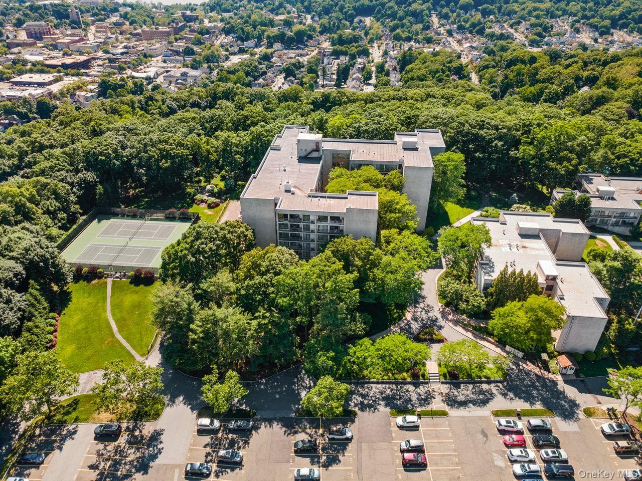 150 Overlook AVE Unit: 5F thumbnail 41