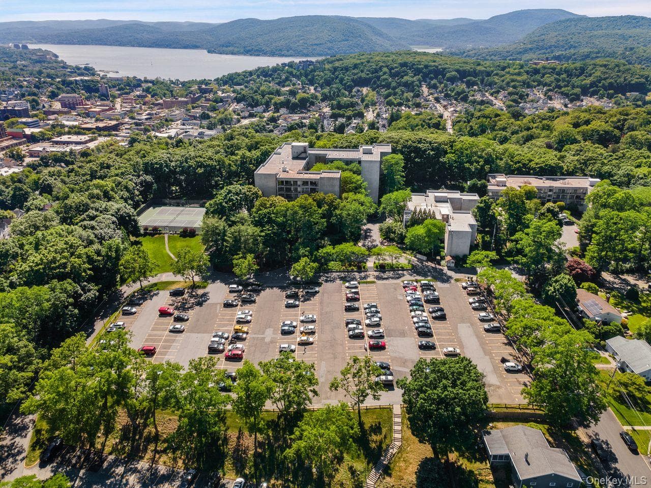 150 Overlook AVE Unit: 5F thumbnail 40