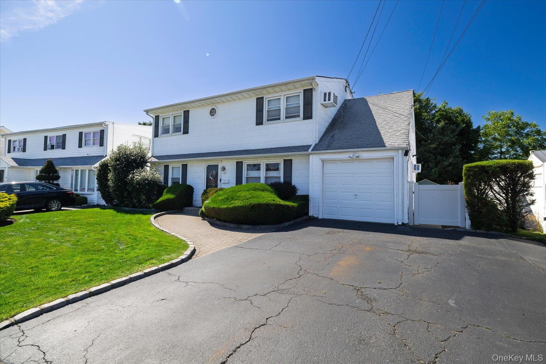129 Arlyn Drive thumbnail 3