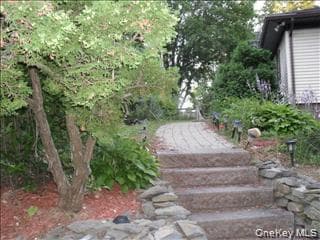 24 Schoolhouse Lane thumbnail 14