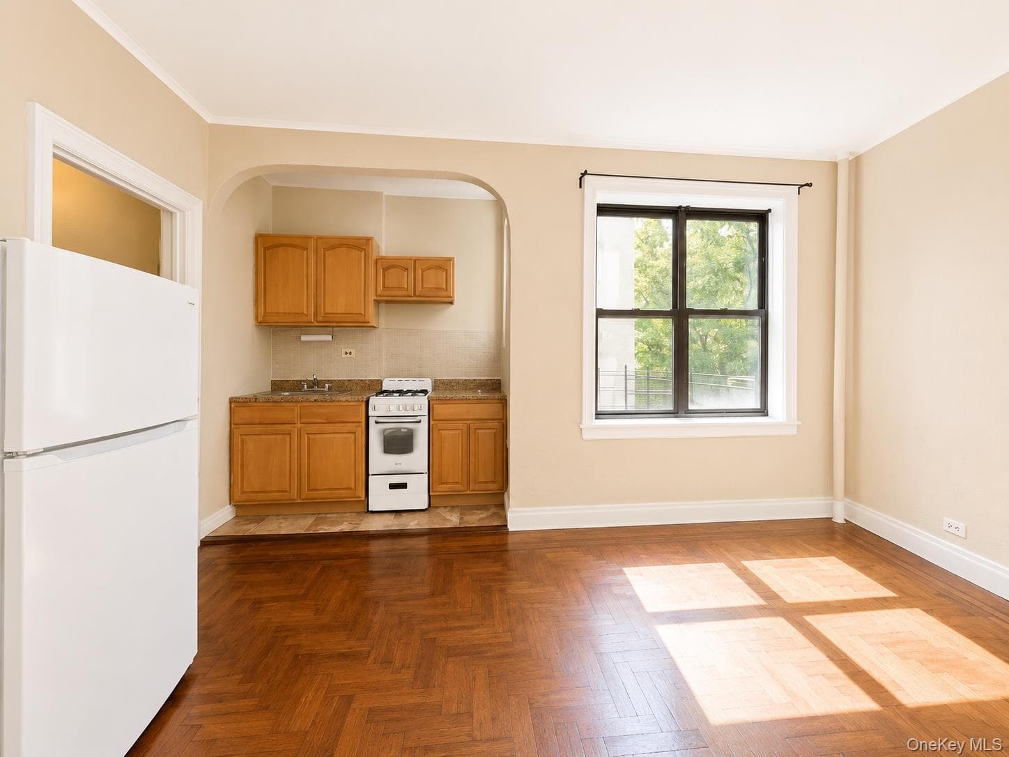 700 Oakland Place Unit: 5B thumbnail 3