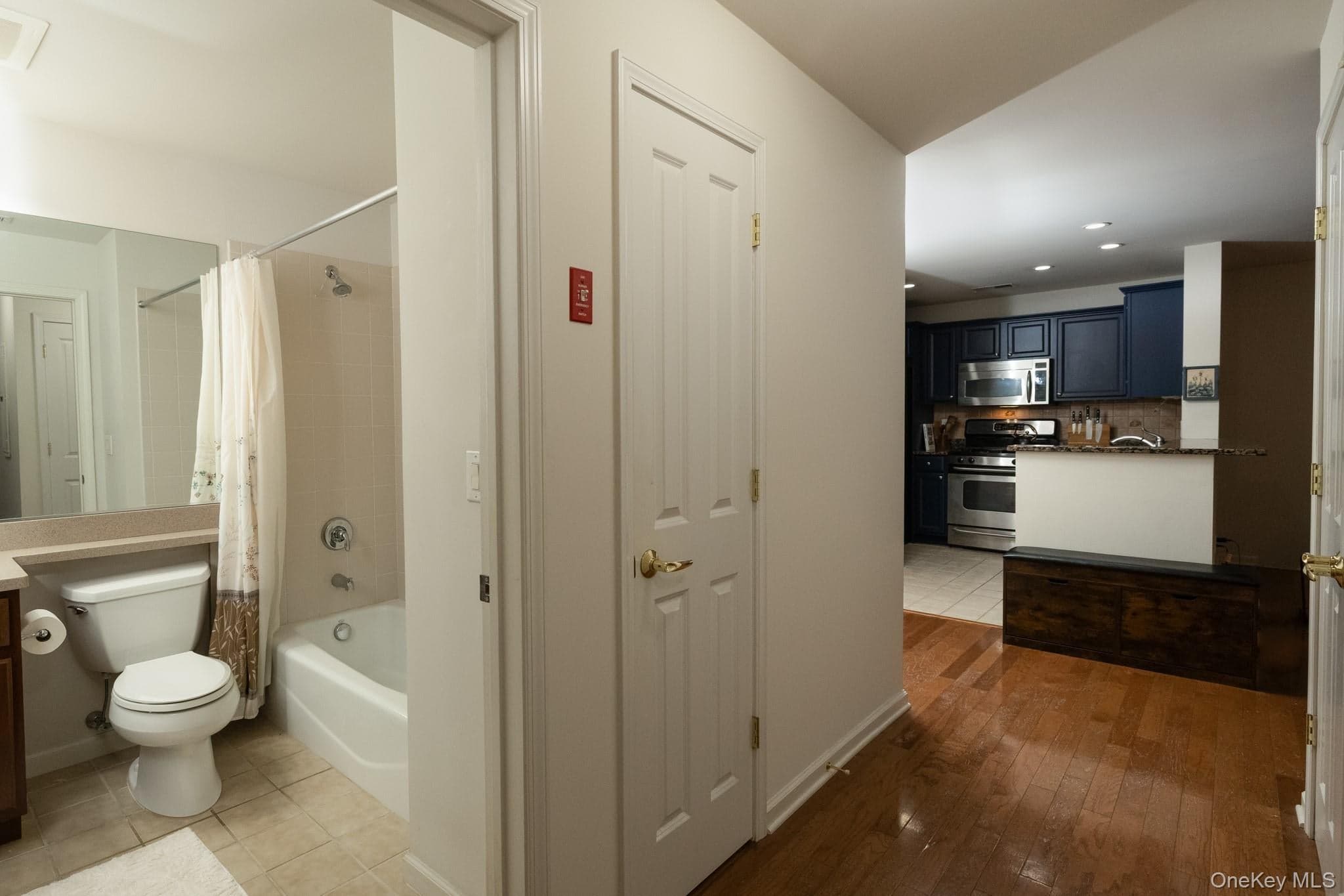 1204 Round Pointe Drive thumbnail 16