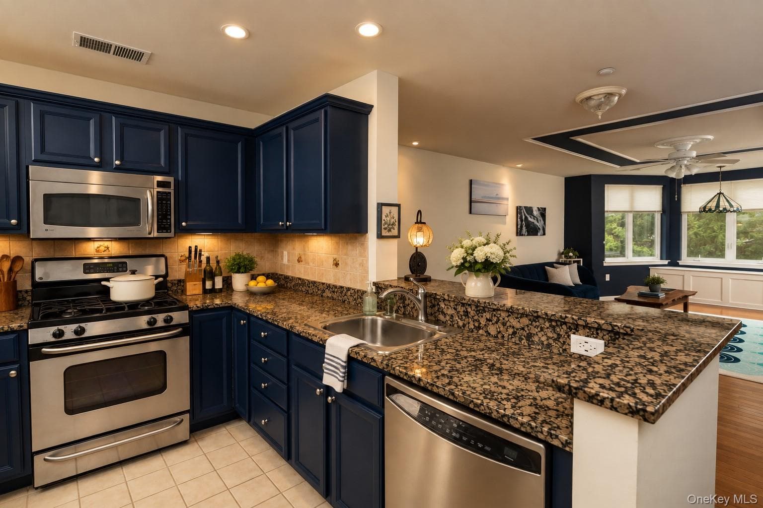 1204 Round Pointe Drive thumbnail 7