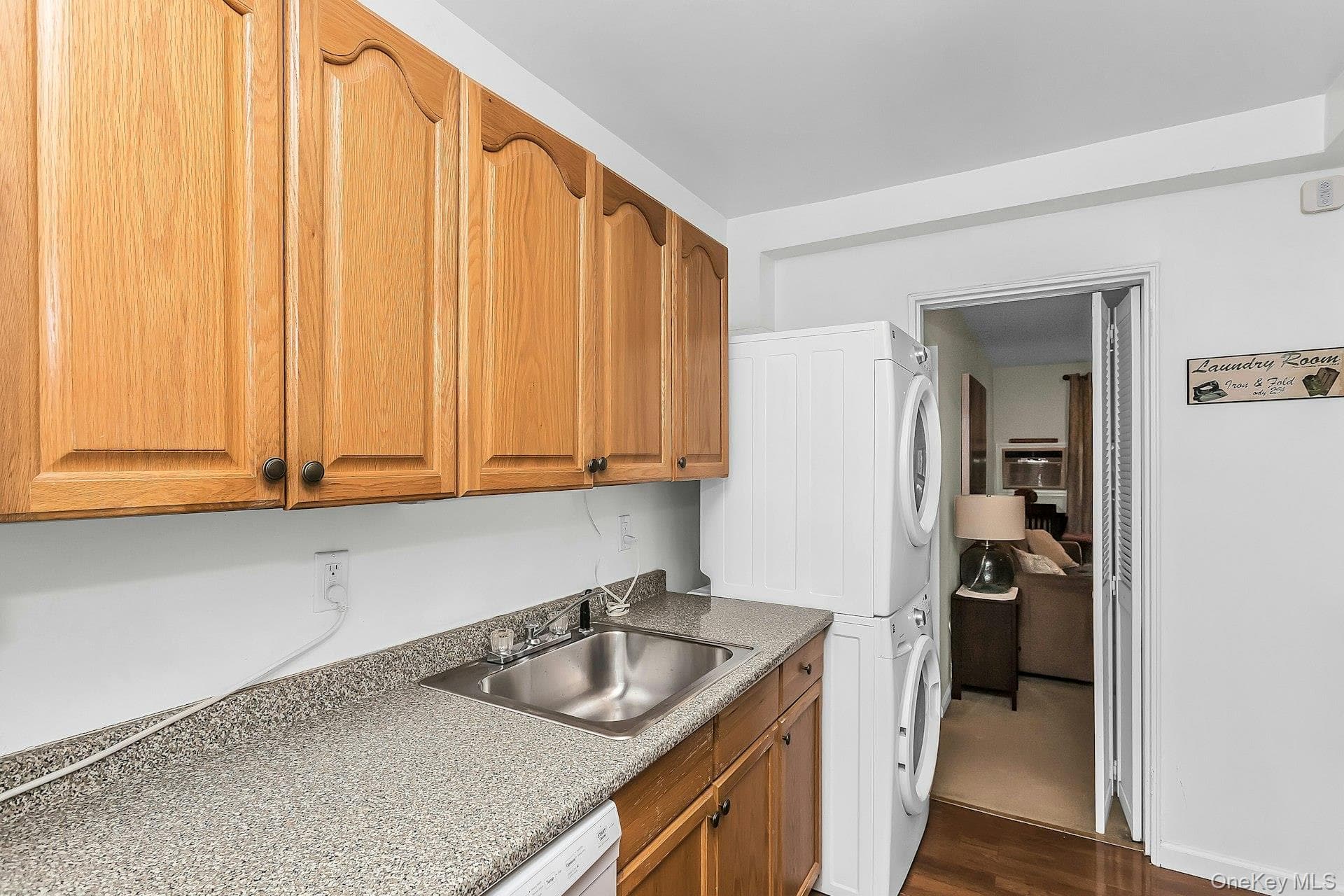 244-25 57th Drive Unit: G6 Upper thumbnail 11