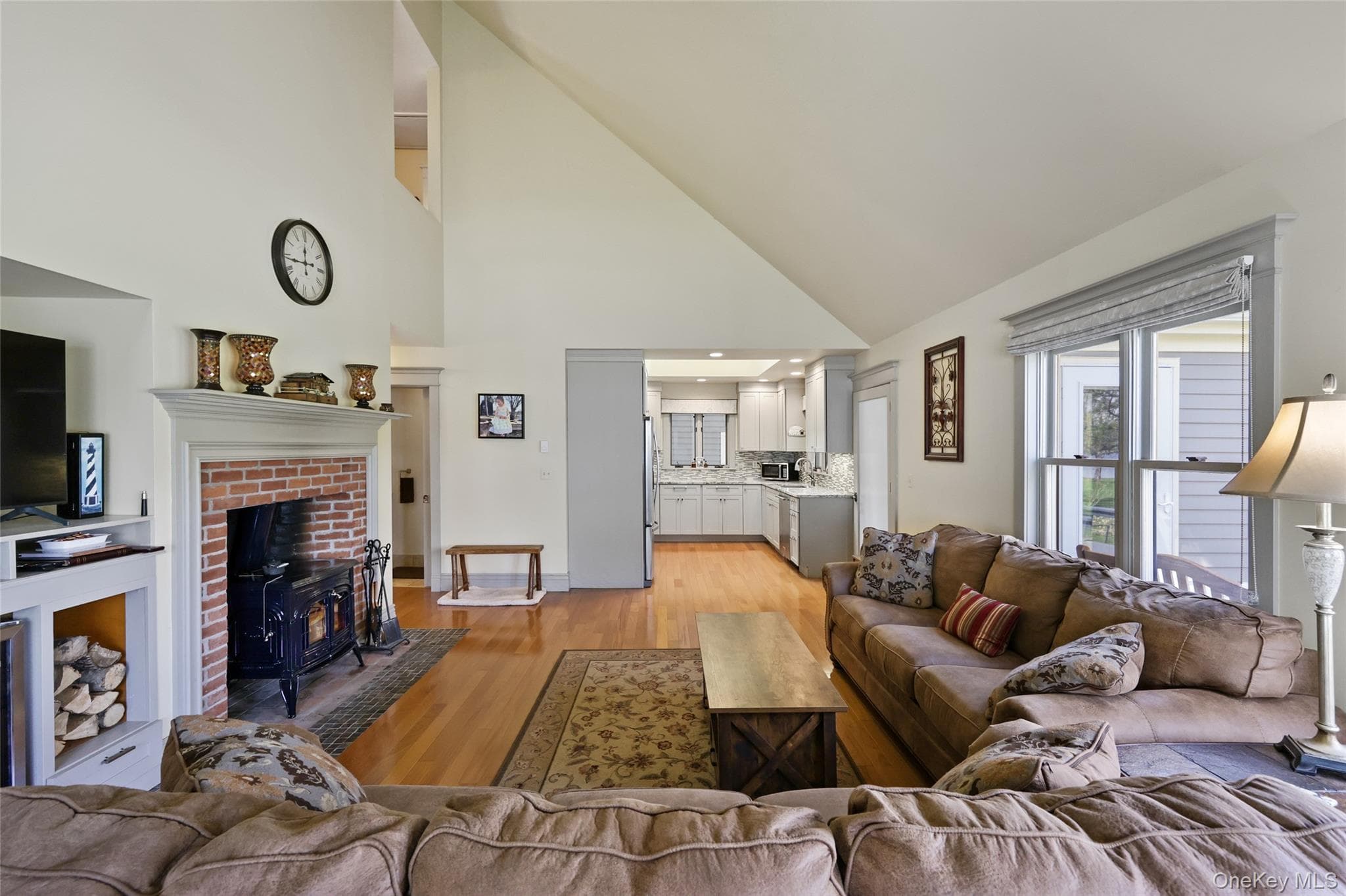 14 Pioneer Street thumbnail 4