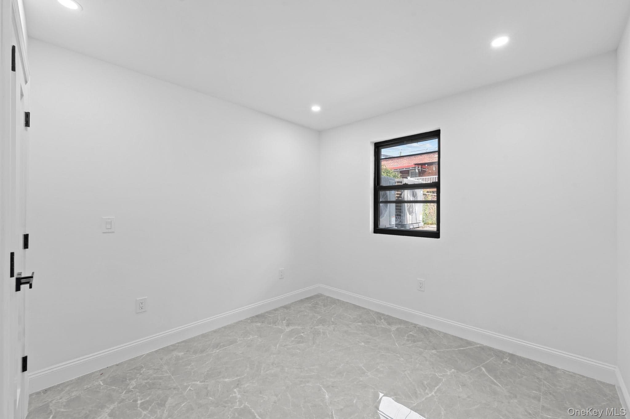 1519 Remsen Avenue thumbnail 14