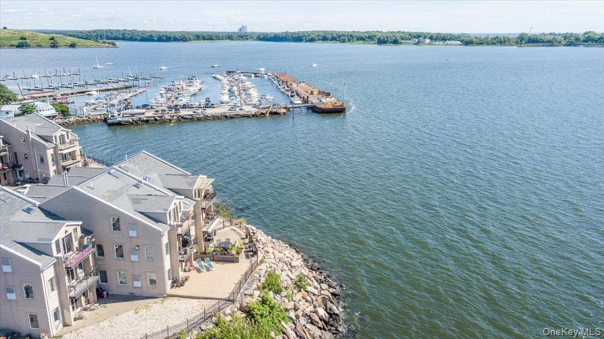 1432 Outlook Avenue Unit: 3 thumbnail 16