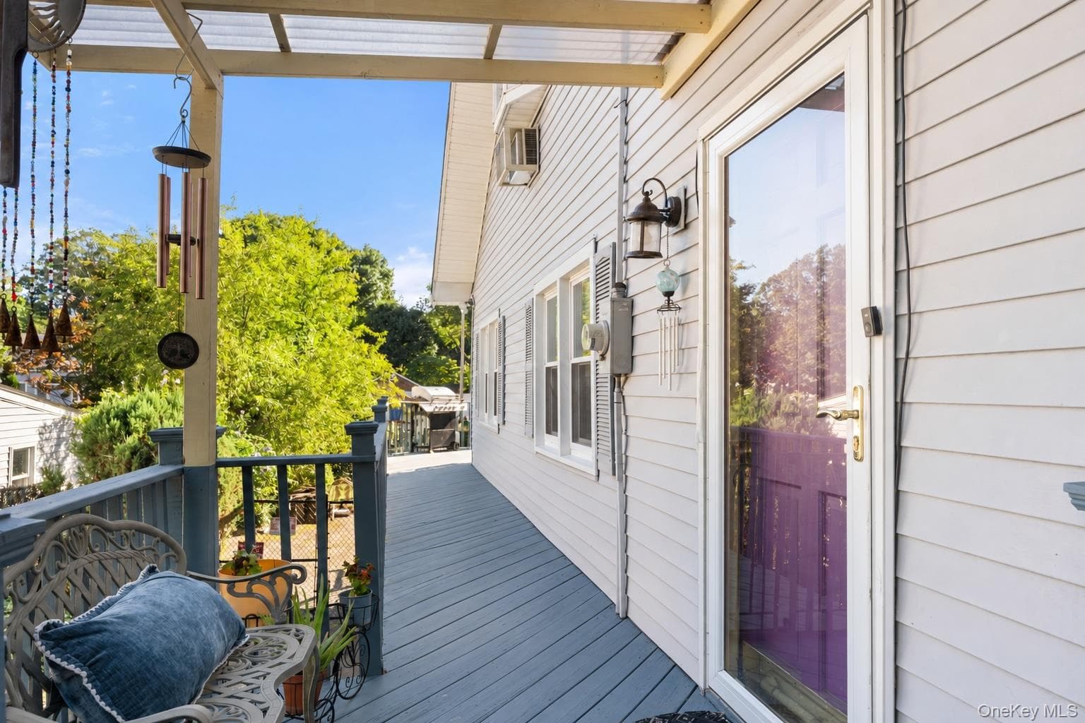396 Farragut Avenue thumbnail 3