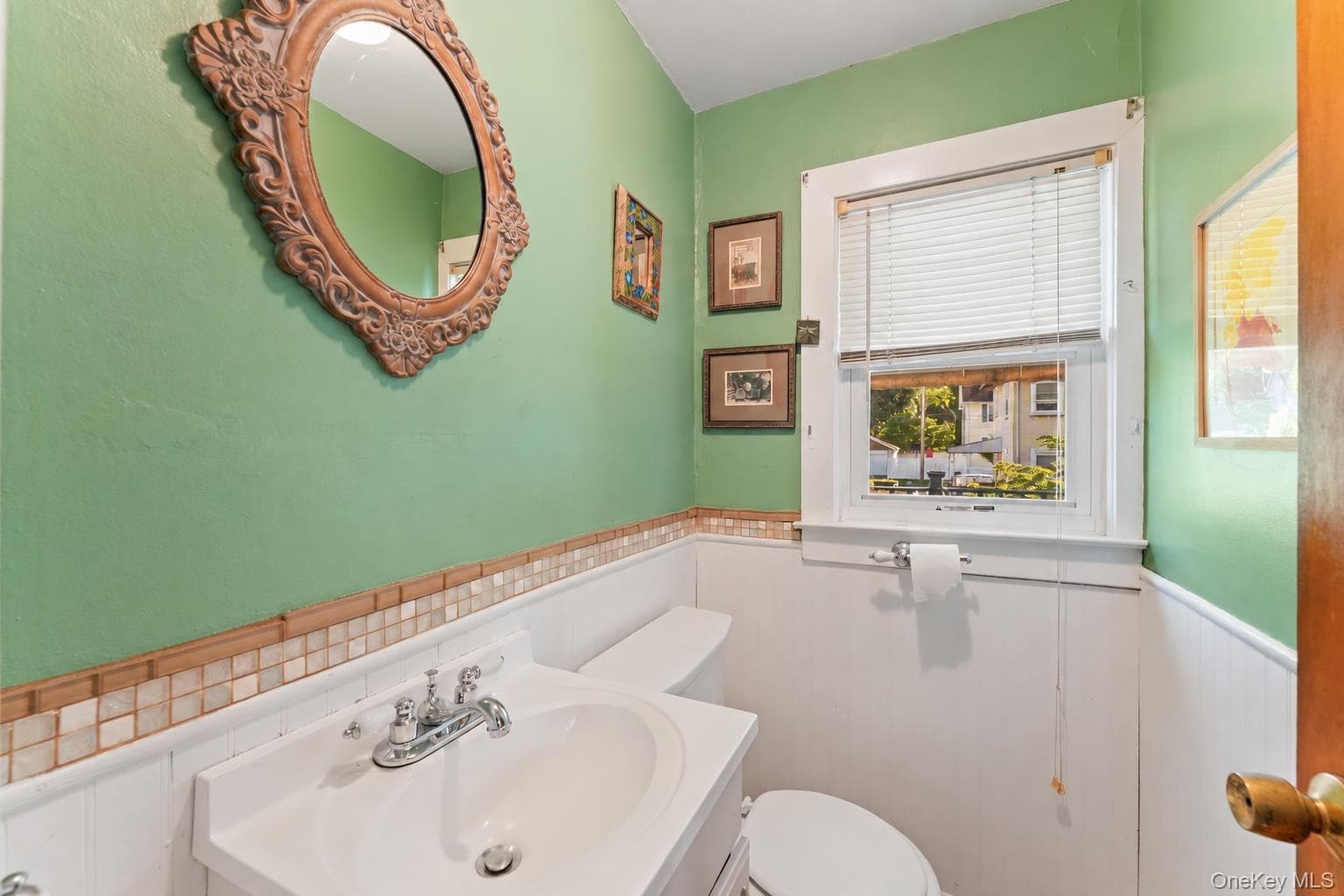 396 Farragut Avenue thumbnail 9