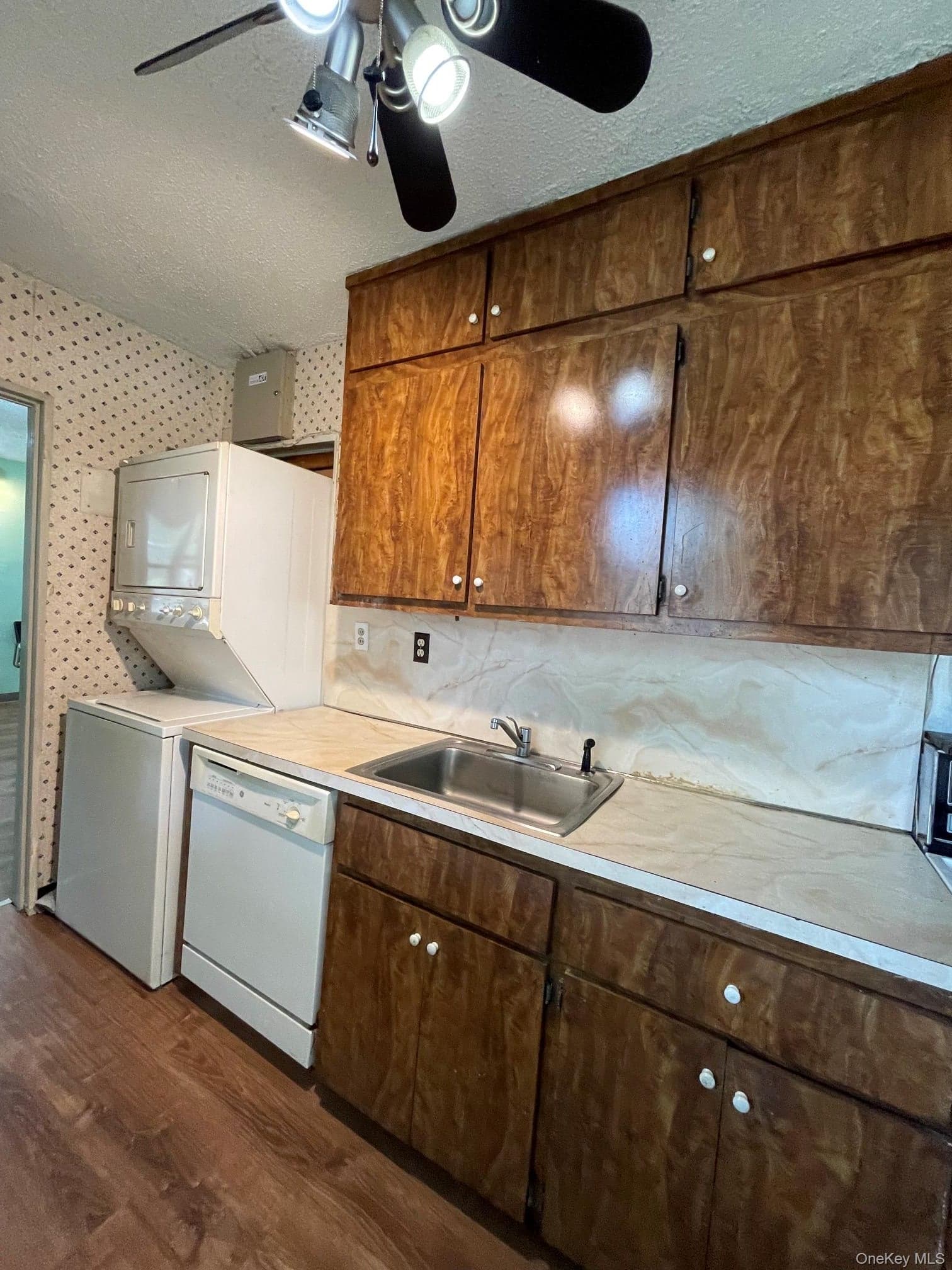252-14 63rd Avenue Unit: 1337 thumbnail 9