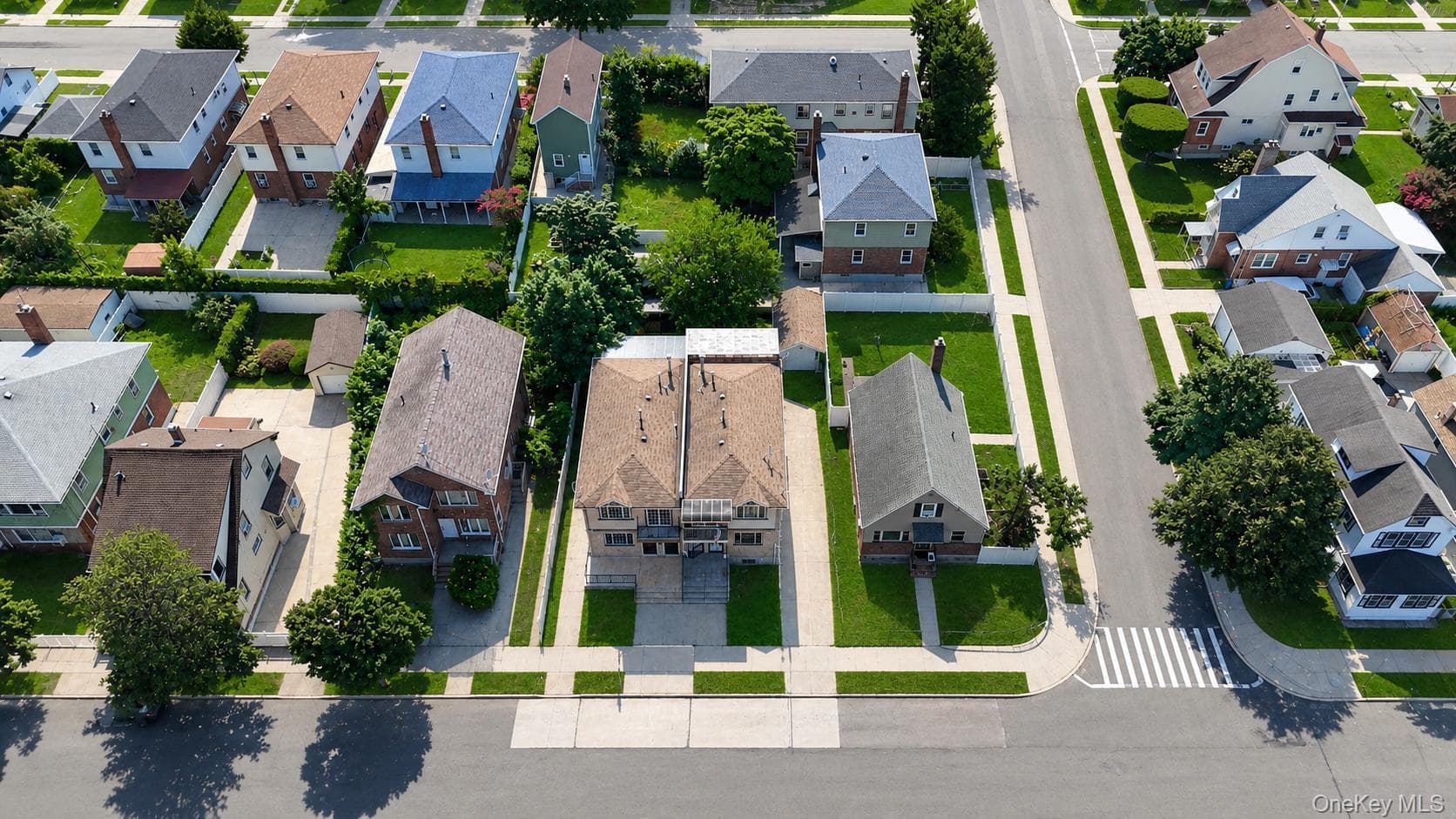 10469 Springfield Boulevard thumbnail 2