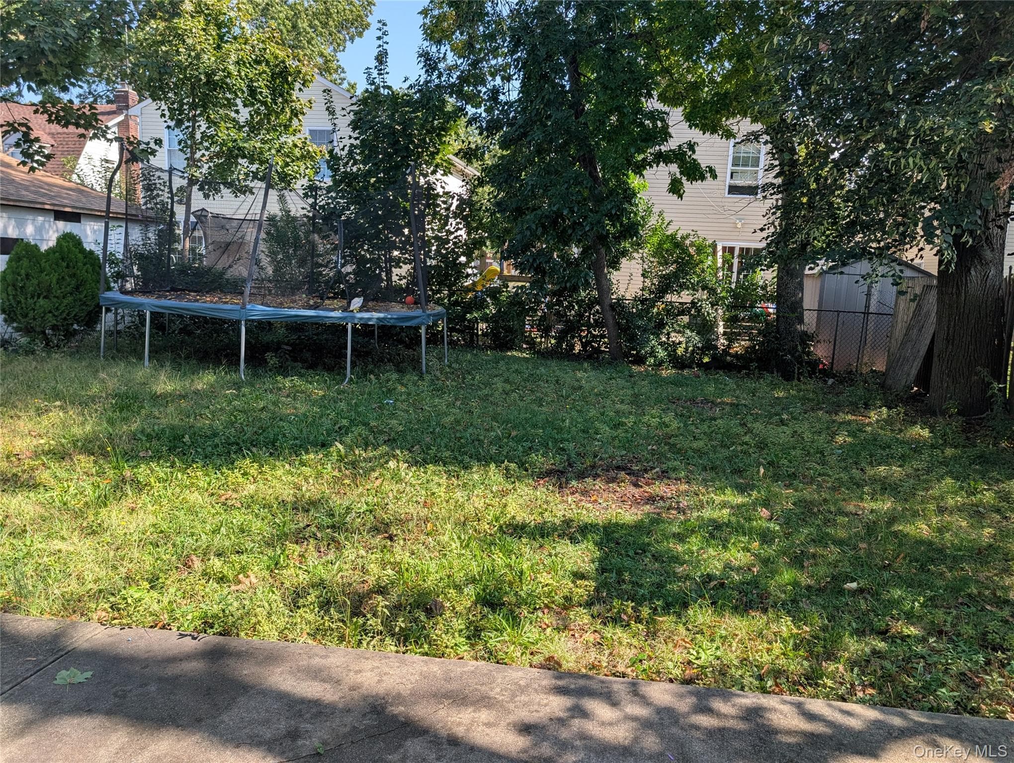 186 Westbury Boulevard thumbnail 10